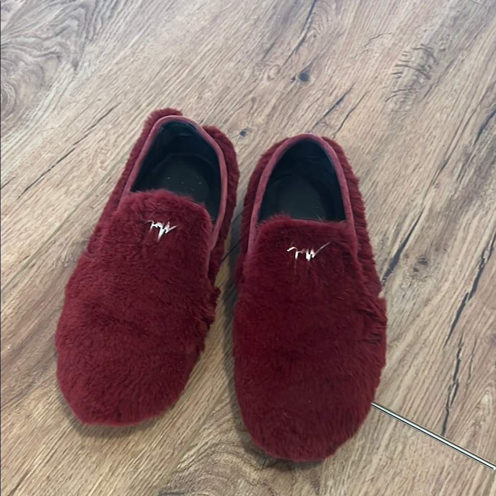 Giuseppe Zanotti Red Furry Flat